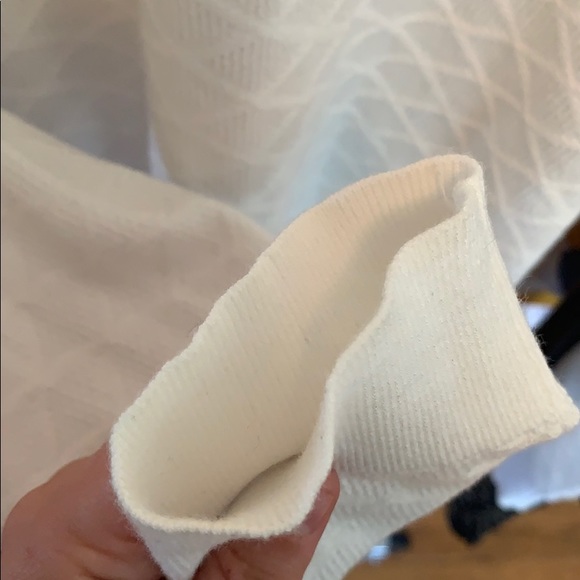 White theory crewneck sweater size small - Picture 4 of 9